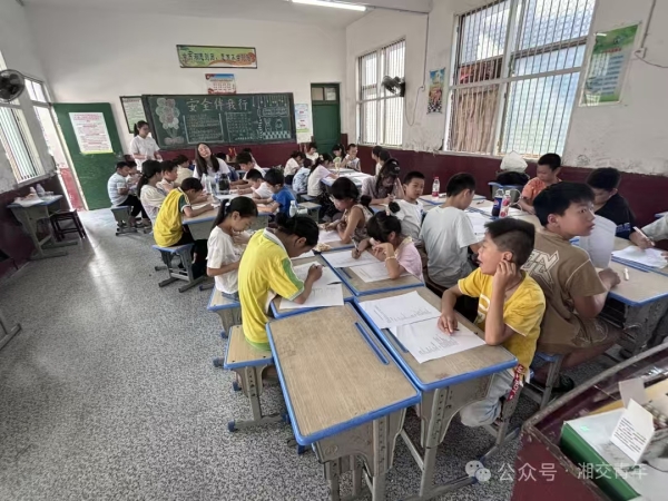 22c58daf2a2c7bb7bb1866a719c3f69b.jpg 22c58daf2a2c7bb7bb1866a719c3f69b.jpg