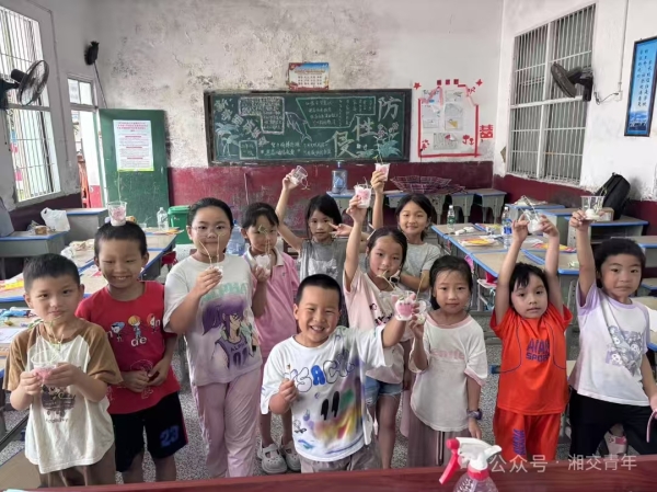 92cfd5c07f84e57925ae9996707ab099.jpg 92cfd5c07f84e57925ae9996707ab099.jpg