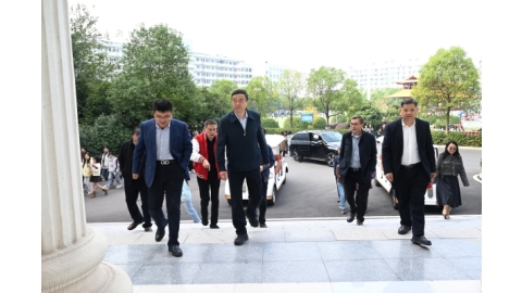 我校与广铁长沙客运举行校企合作签约仪式