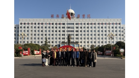 南岳电视调频发射台台长刘源西一行来我校考察调研 共探产学研协同创新