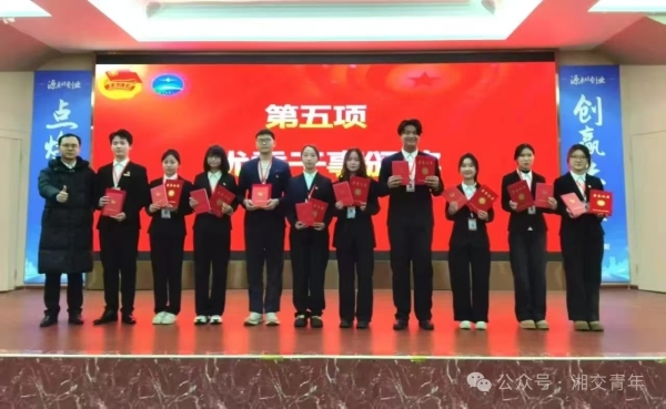 79480e0b6401b501e9786a76d18c16c.jpg 79480e0b6401b501e9786a76d18c16c.jpg